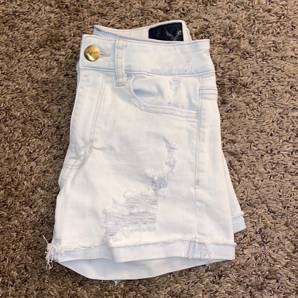 American Eagle, size 2, light wash denim